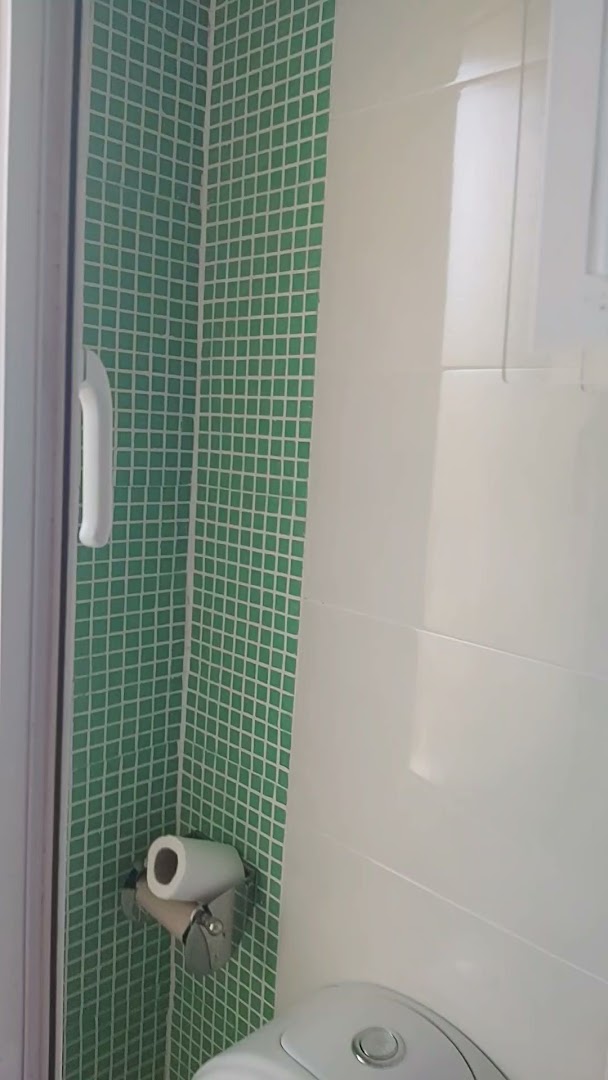 Marvila lisbon Painter &Tiles Services · Fotos 12